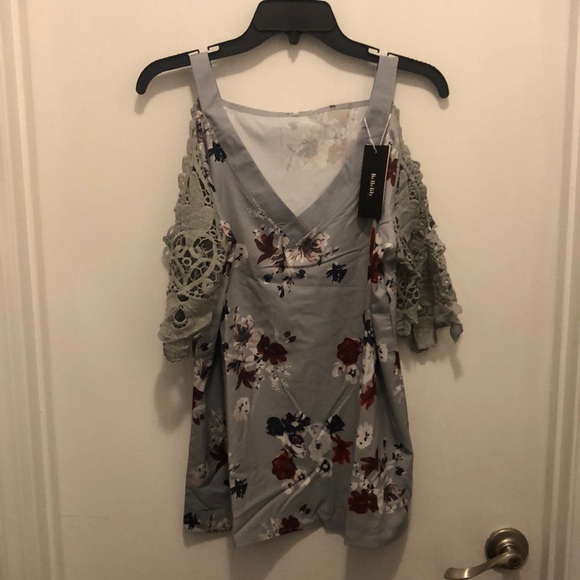 Off the shoulder blouse - Picture 2 of 2